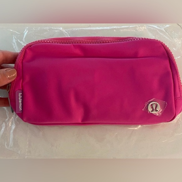 lululemon athletica Pink Belt Bag - Picture 4 of 4